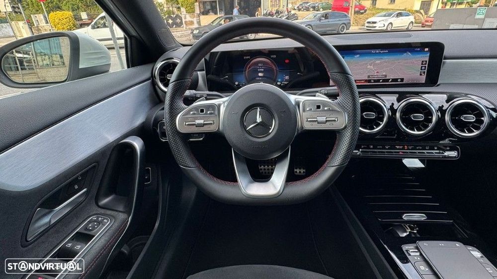 Mercedes-Benz A 250 - 18