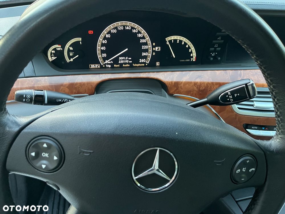 Mercedes-Benz Klasa S 500 4Matic 7G-TRONIC - 8