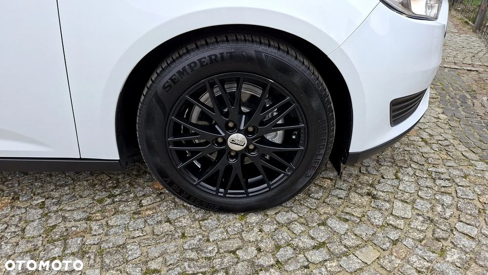 Ford Focus 1.0 EcoBoost Trend - 21