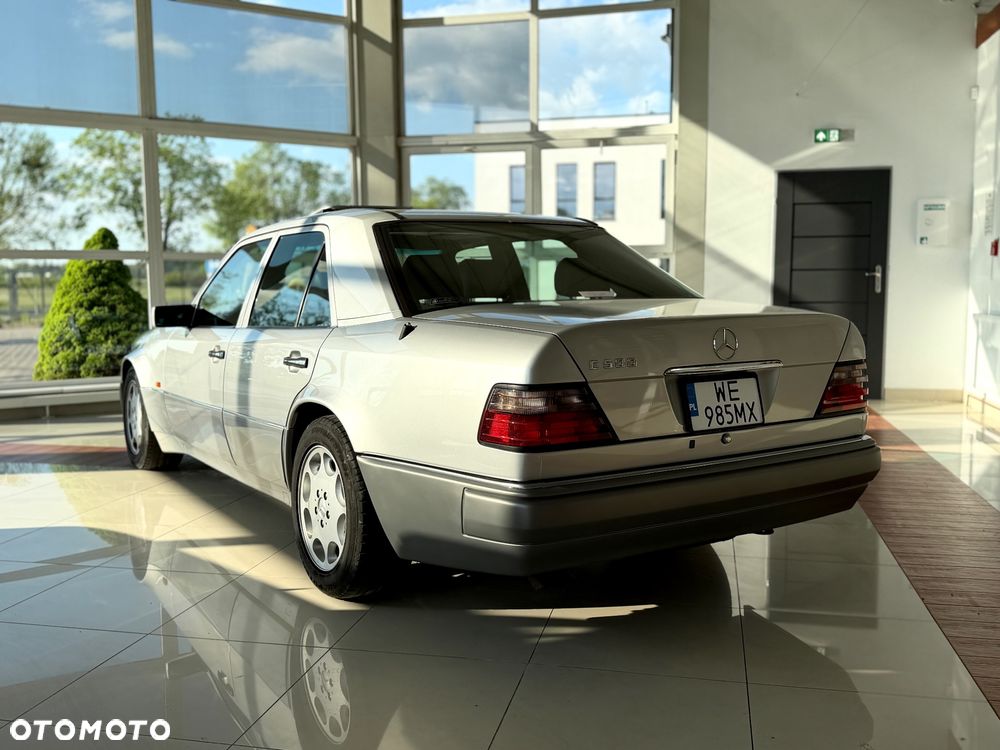 Mercedes-Benz W124 (1984-1993) - 4