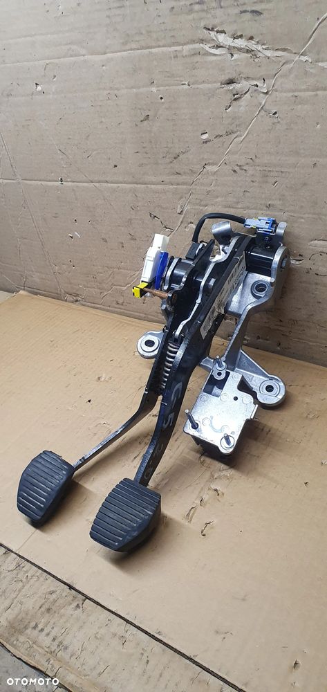 Pedały pedał hamulca sprzęgła Citroen C5 III 9665383780 - 3