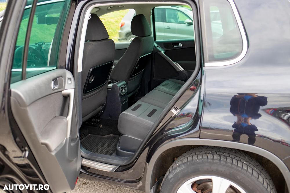 Volkswagen Tiguan 2.0 TDI DPF 4Motion Track&Field - 4