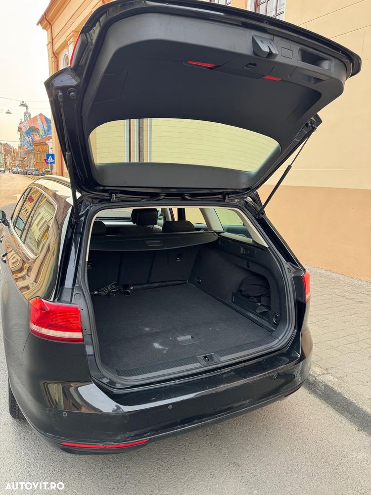 Volkswagen Passat - 5