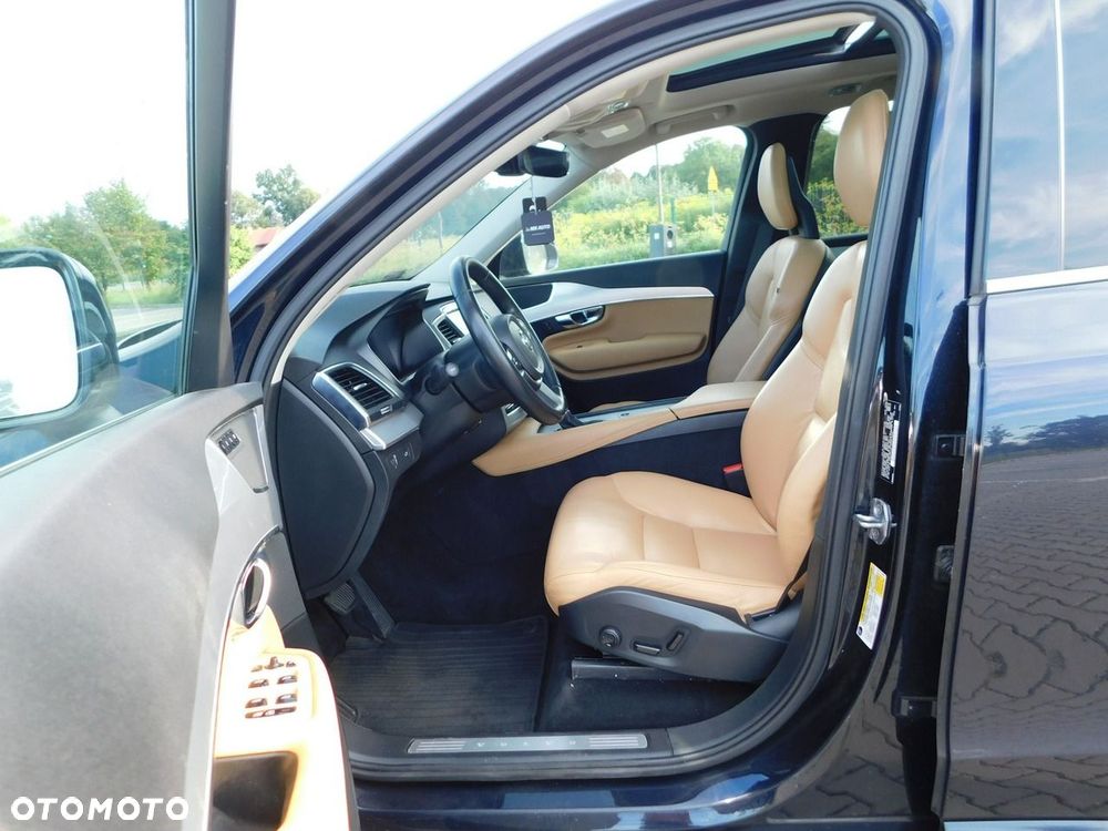Volvo XC 90 T6 AWD Momentum 7os - 14