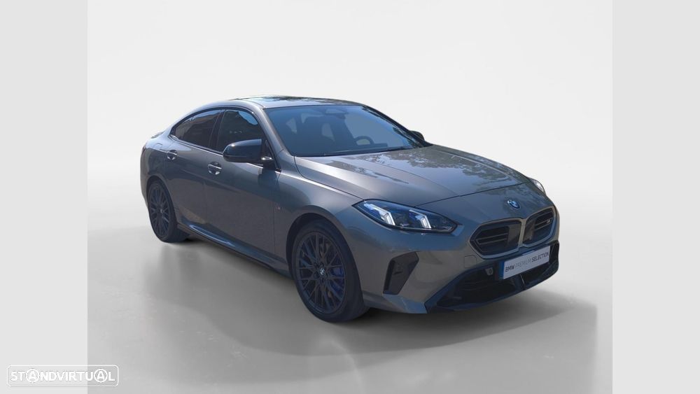 BMW M235i Gran Coupé xDrive — fotografia 4