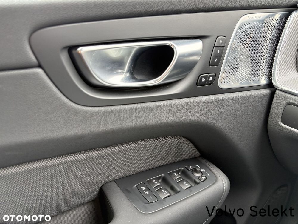 Volvo XC 60 - 18