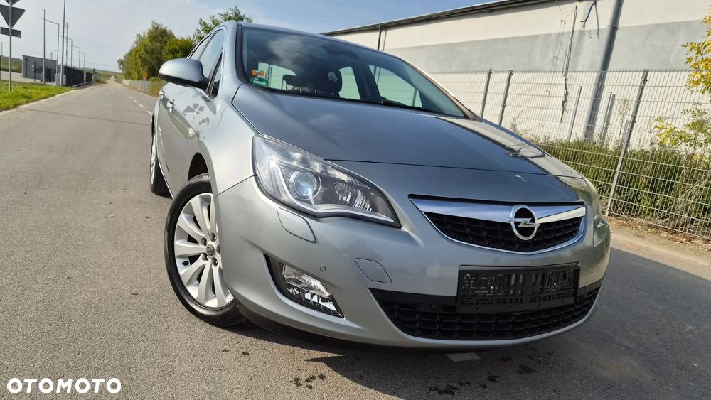 Opel Astra - 2