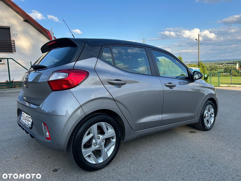 Hyundai i10 - 10