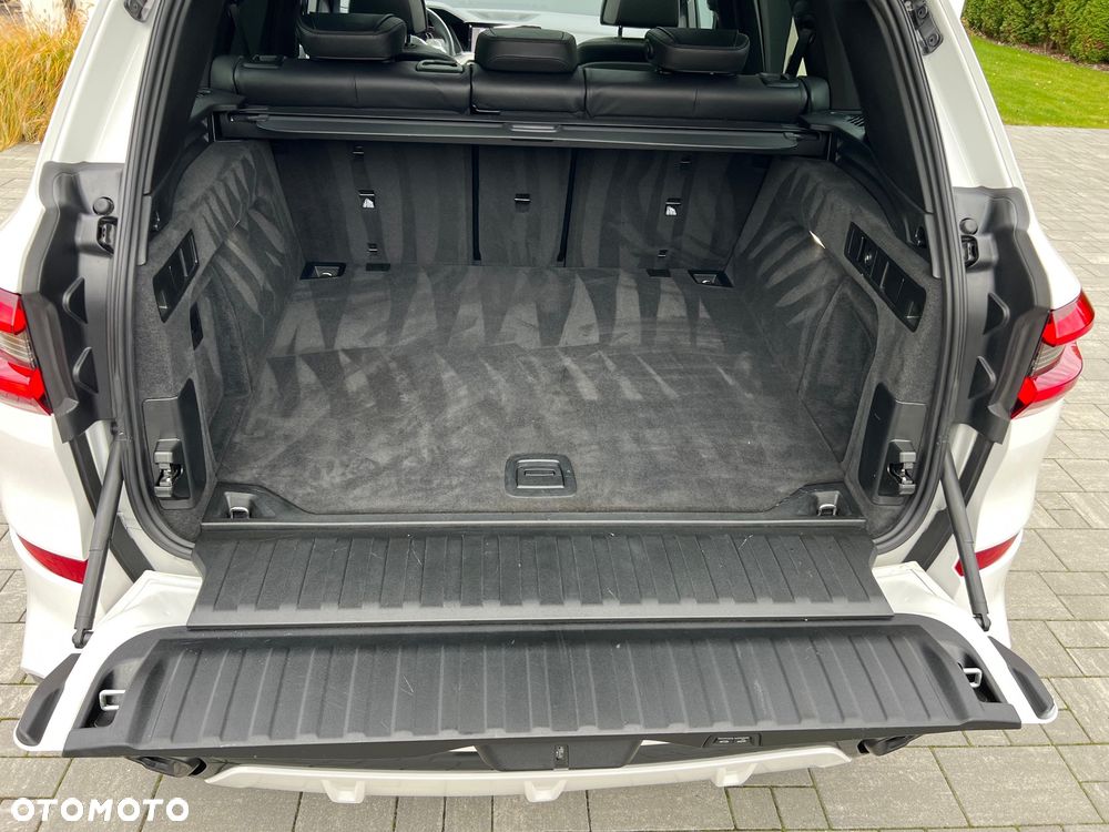 BMW X5 xDrive40d - 38