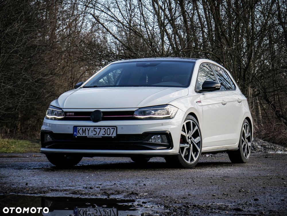 Volkswagen Polo 2.0 TSI OPF DSG GTI - 2