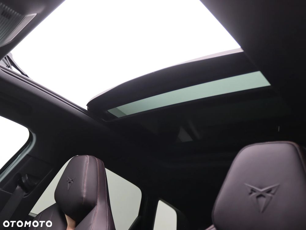 Cupra Terramar 1.5 e-Hybrid DSG VZ - 32