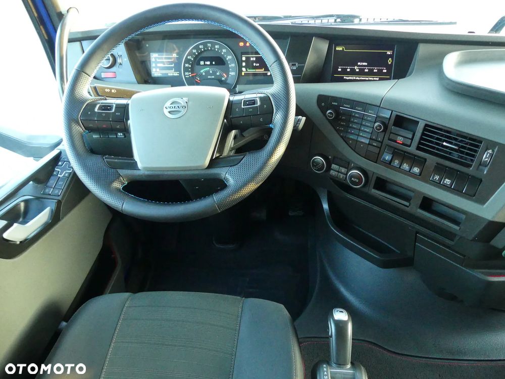 Volvo FH4 460 / EURO 6 / AUTOMAT / I -SHIFT / STANDARD / - 29