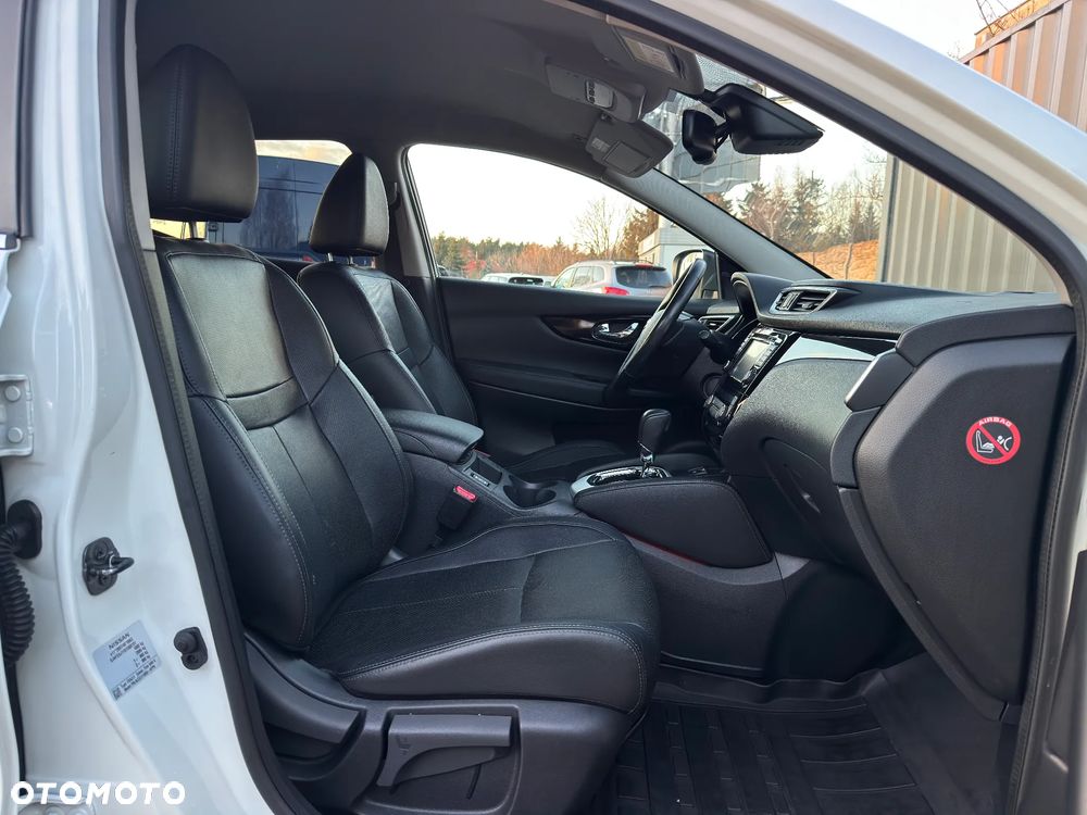 Nissan Qashqai 1.6 Tekna CVT - 17
