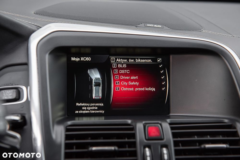 Volvo XC 60 D4 AWD Geartronic Summum - 23