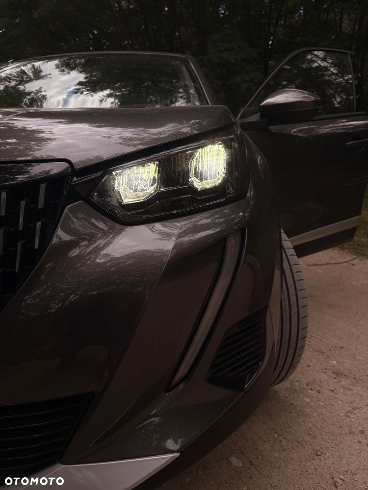 Peugeot 2008 1.5 BlueHDi Allure S&S EAT8 - 9