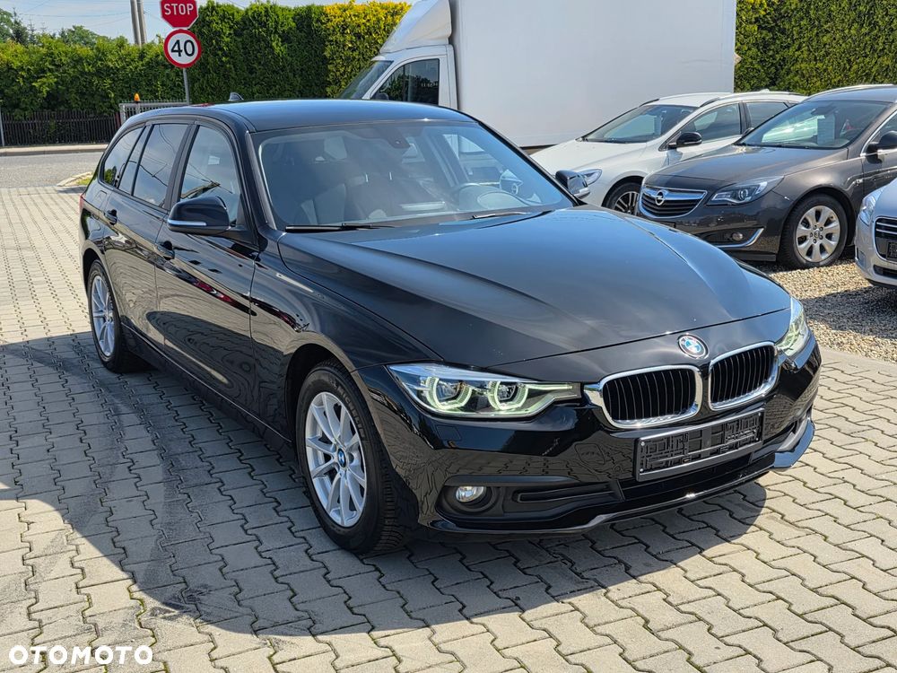 BMW Seria 3 320d xDrive - 1