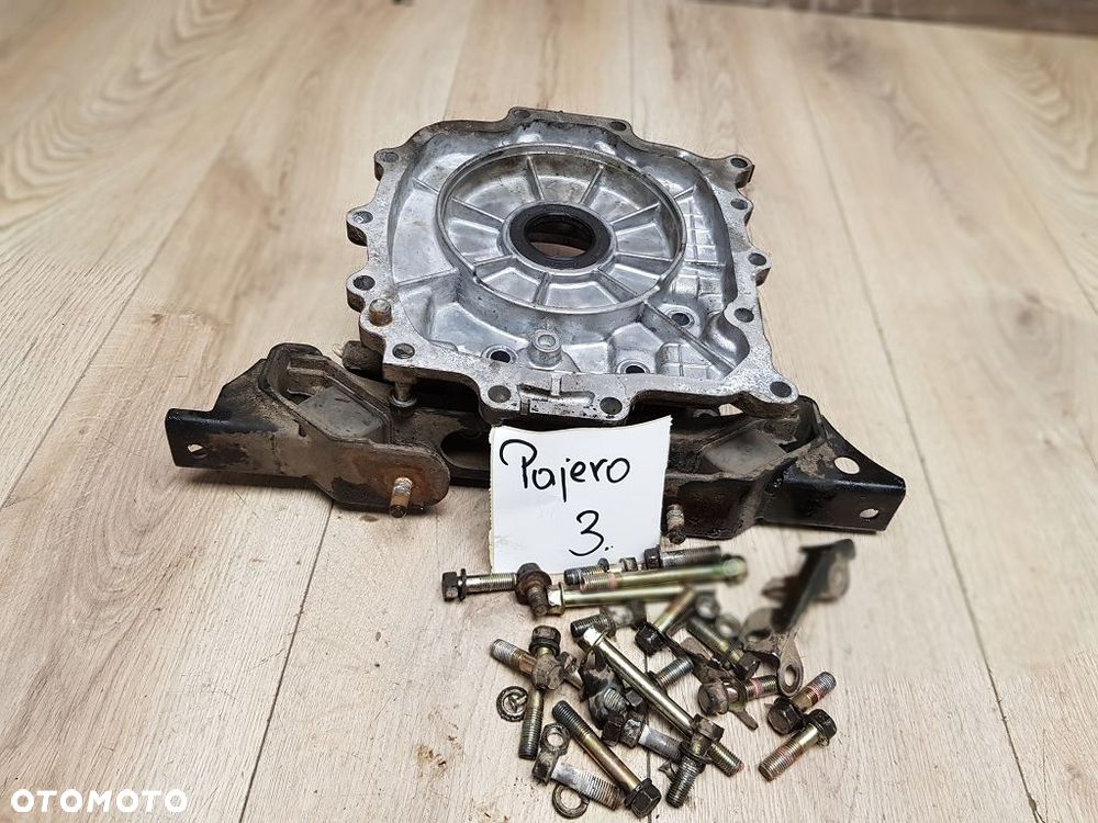 Łącznik skrzynia biegów reduktor Mitsubishi Pajero III 3,2 DID  500952 - 1