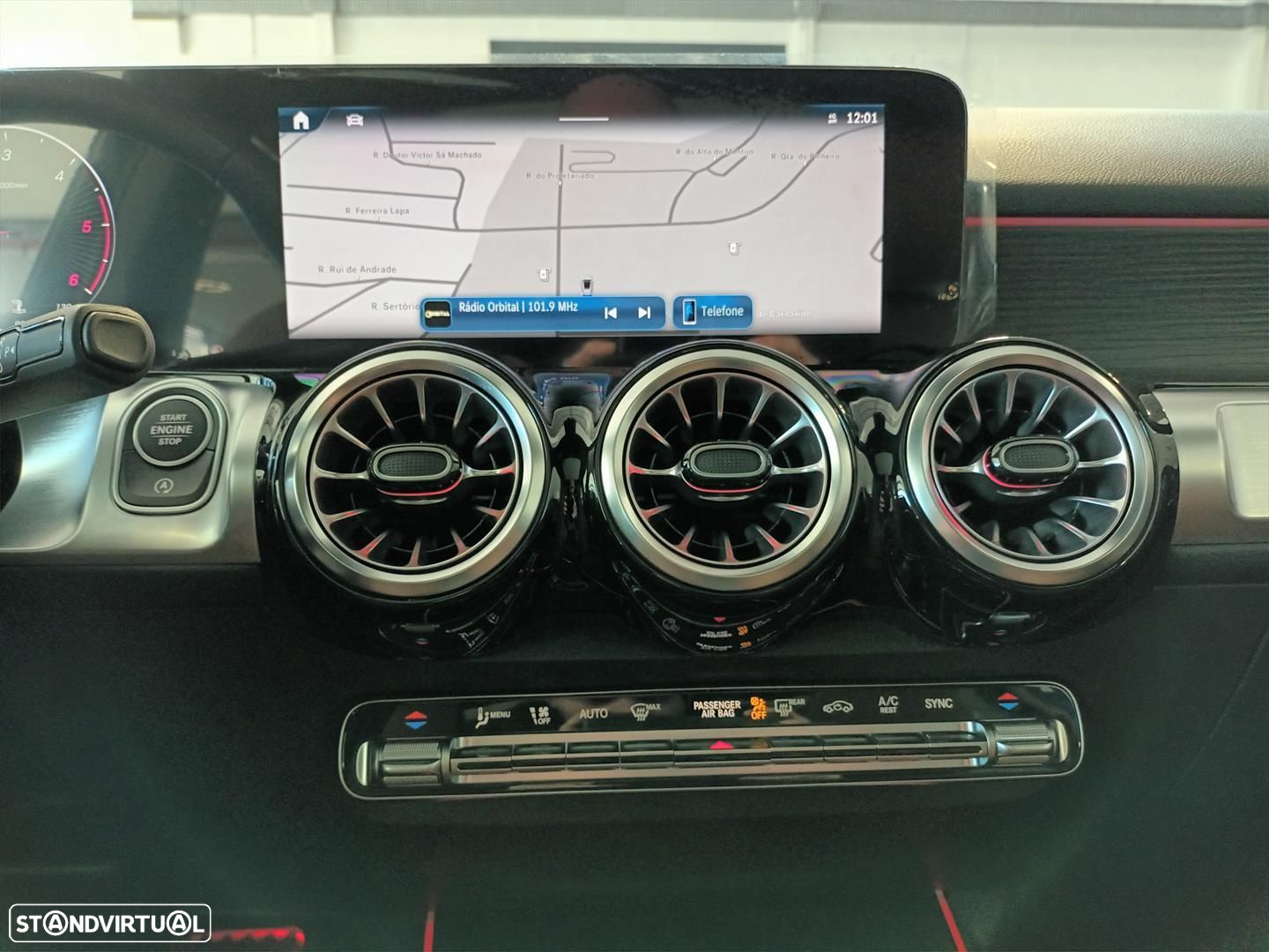 Mercedes-Benz GLB 180 d AMG Line - 21