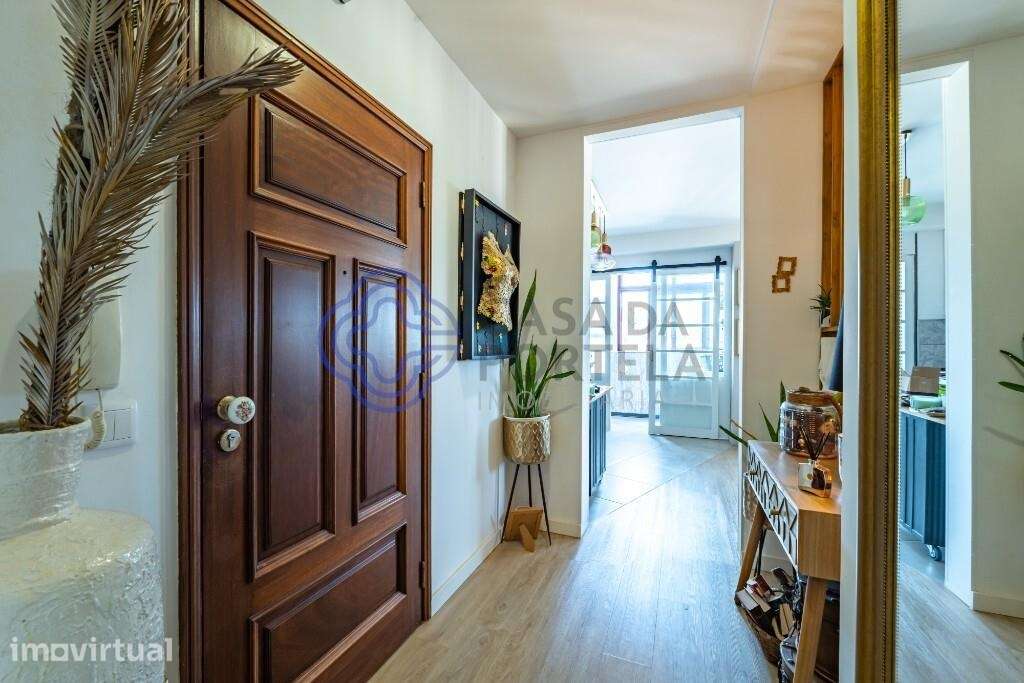 Venda de apartamento T2 no largo 25 de Abril, em Gião, Feira - Grande imagem: 4/27