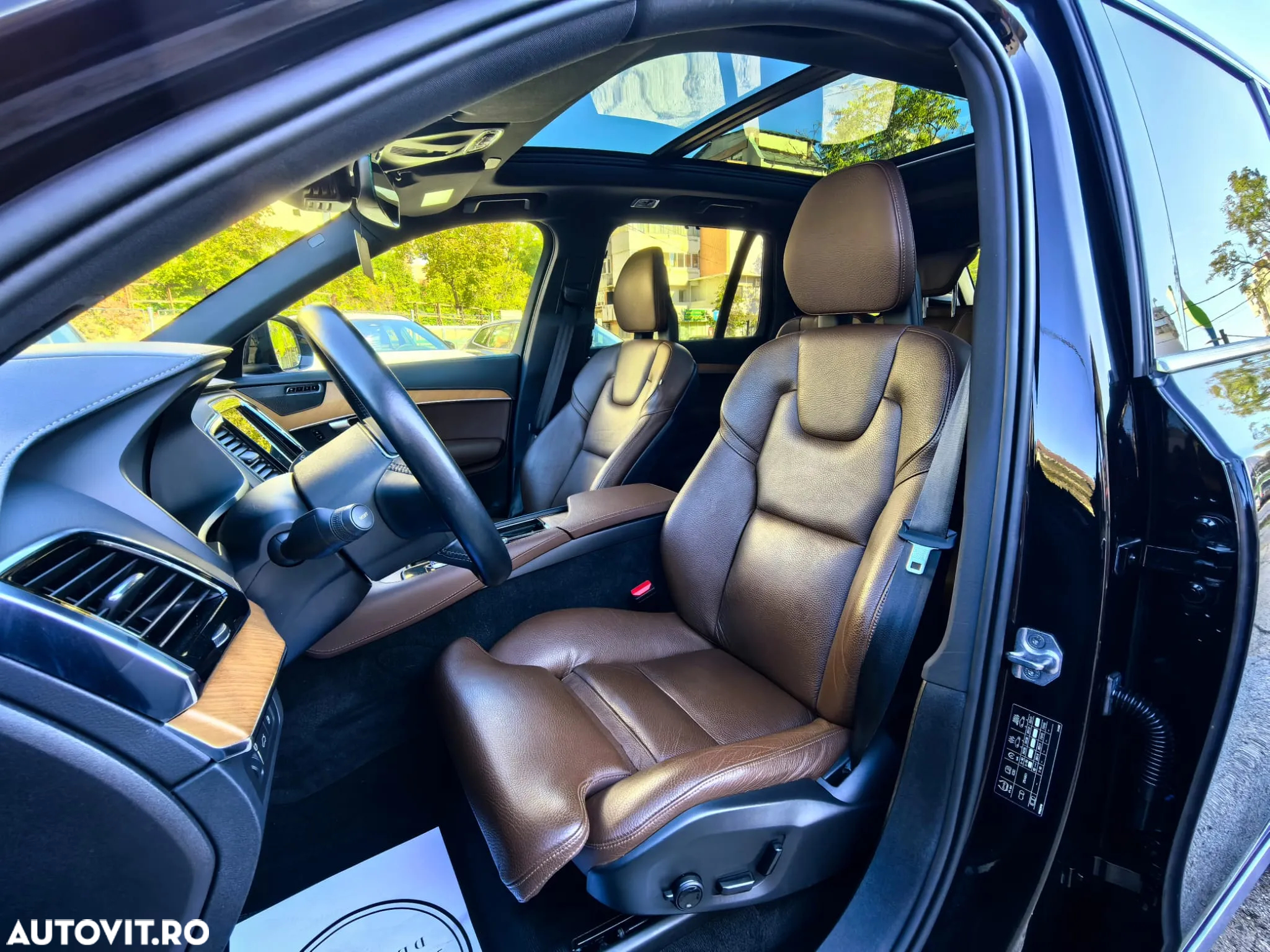 Volvo XC 90 T8 AWD Recharge Geartronic Inscription - 12