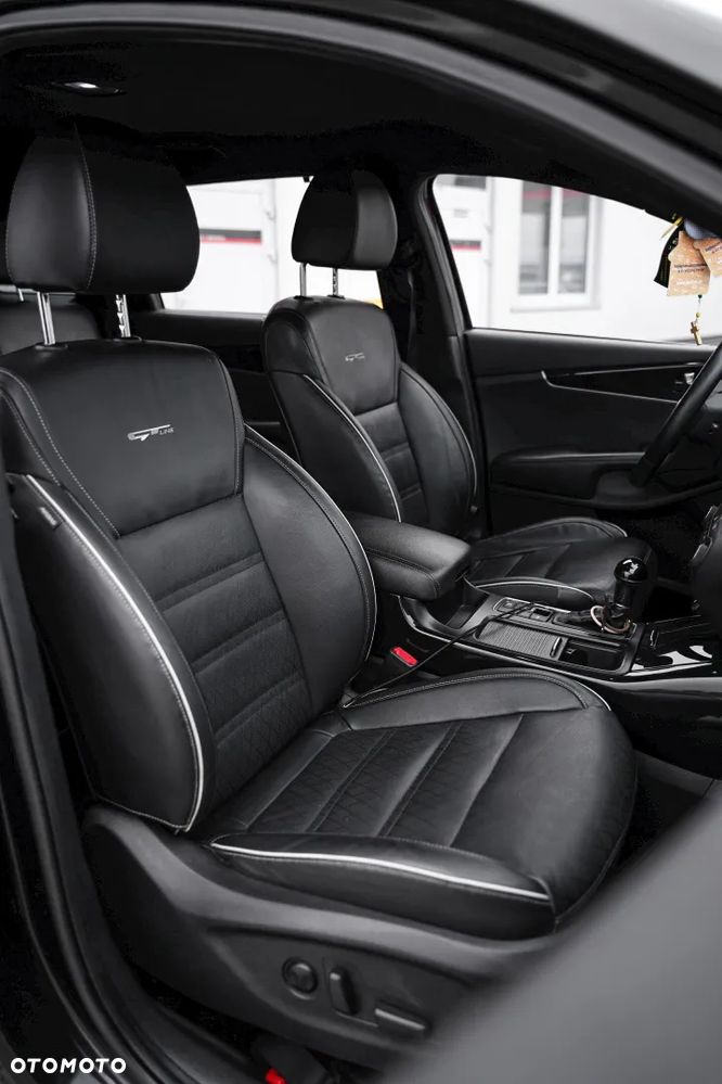 Kia Sorento 2.0 CRDI XL - 7