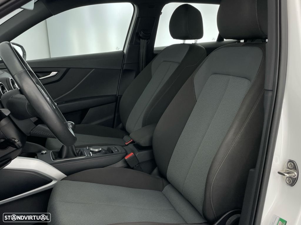 Audi Q2 1.0 TFSI Design - 19