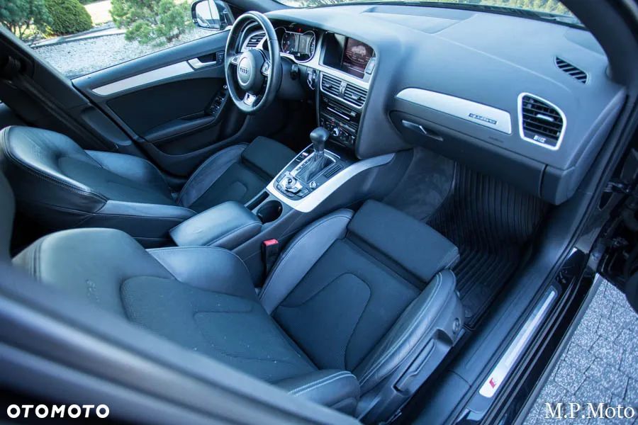 Audi A4 Avant 2.0 TDI Quattro Line S tronic - 35