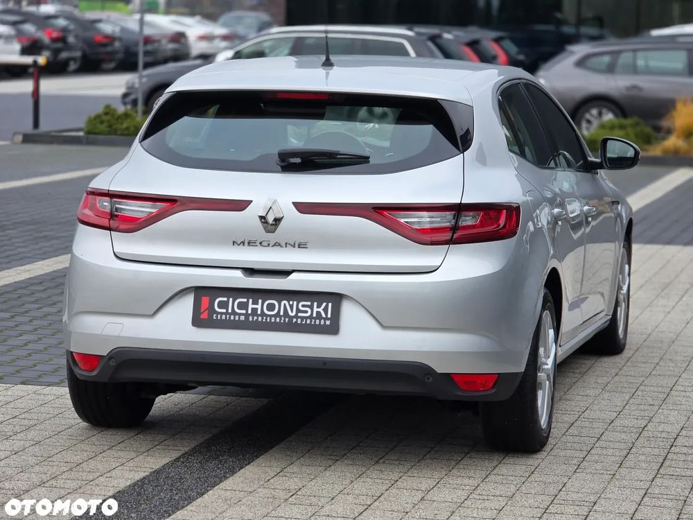 Renault Megane - 9