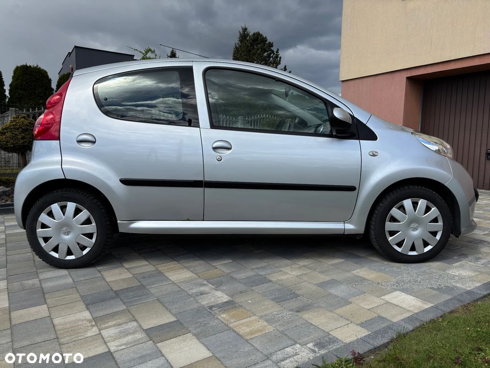 Peugeot 107 1.0 Trendy - 6
