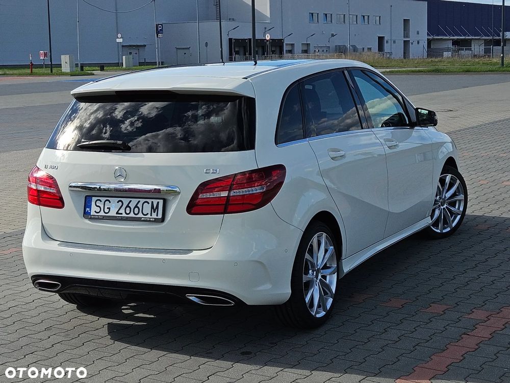 Mercedes-Benz B-Class 2015 photo 3