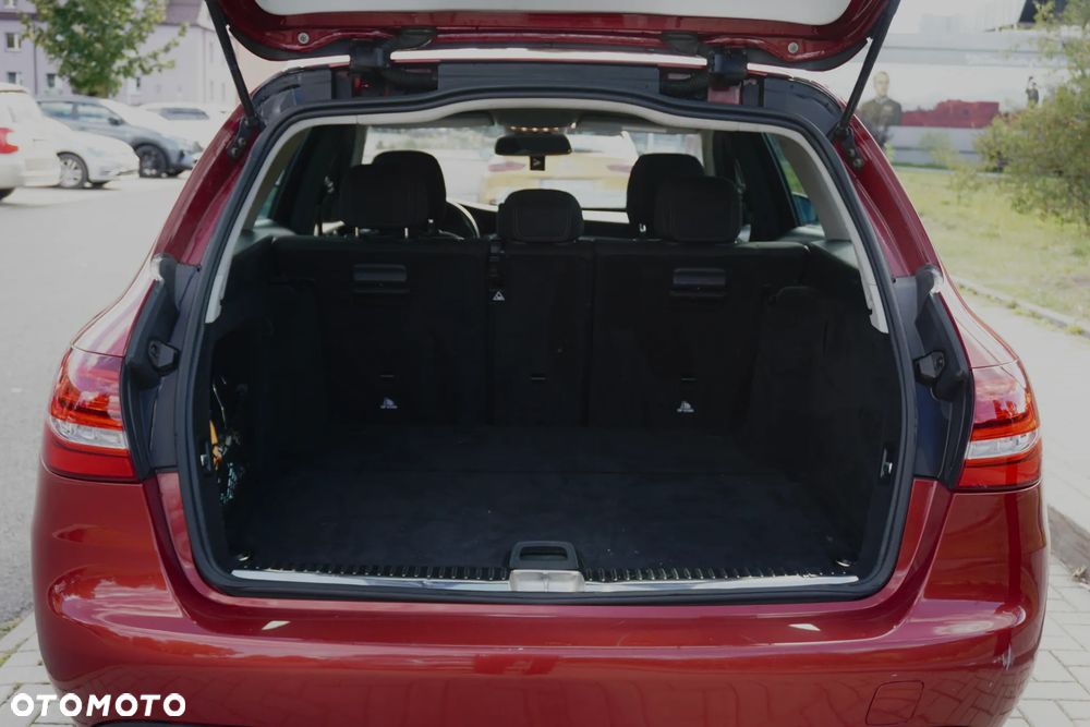 Mercedes-Benz Klasa C 220 d 4-Matic 7G-TRONIC - 21