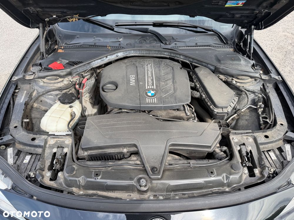 BMW Seria 3 - 17