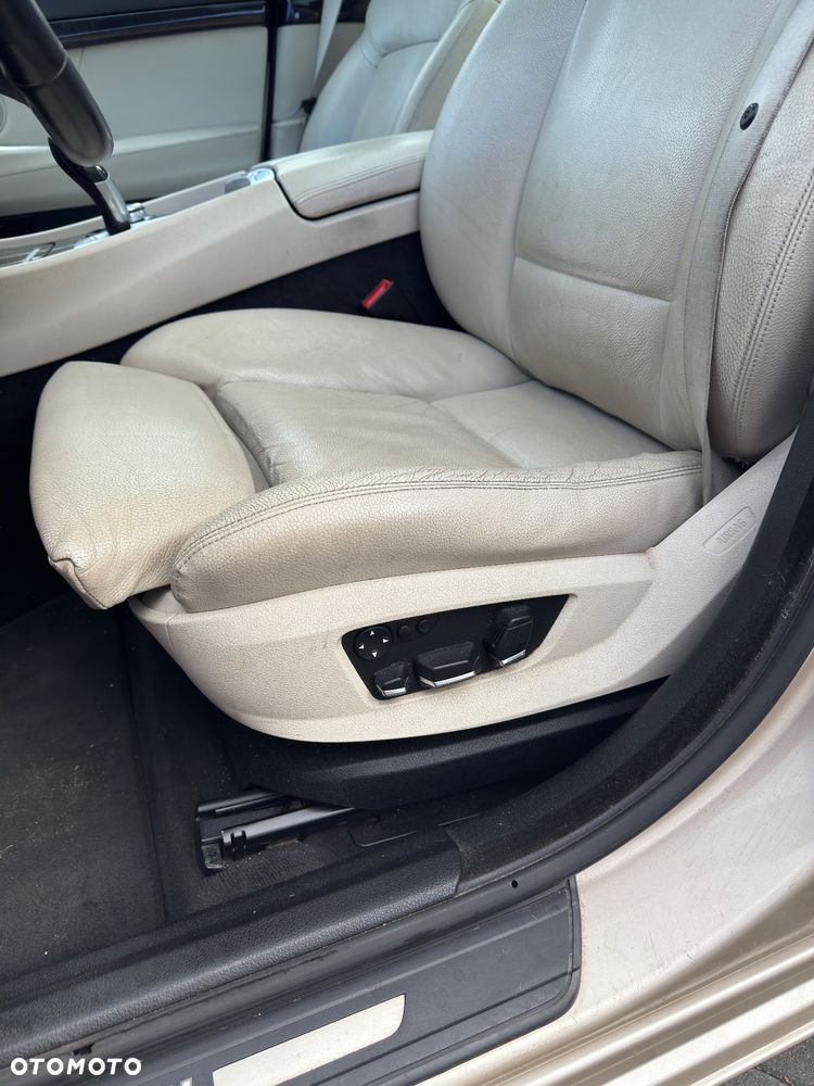 BMW 5GT 535d - 17