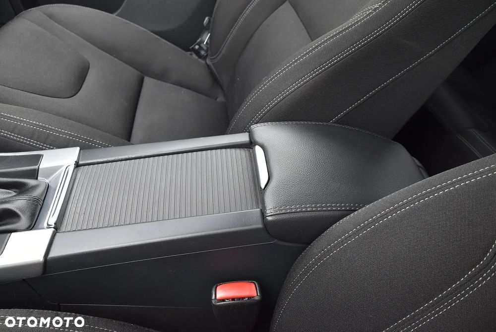 Volvo XC 60 D4 Drive-E Kinetic - 38