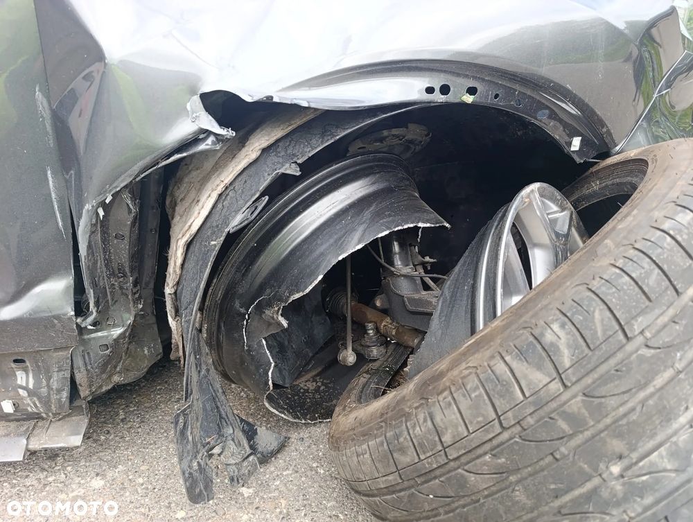 Ford Kuga 2.0 TDCi 4x4 ST-Line - 7