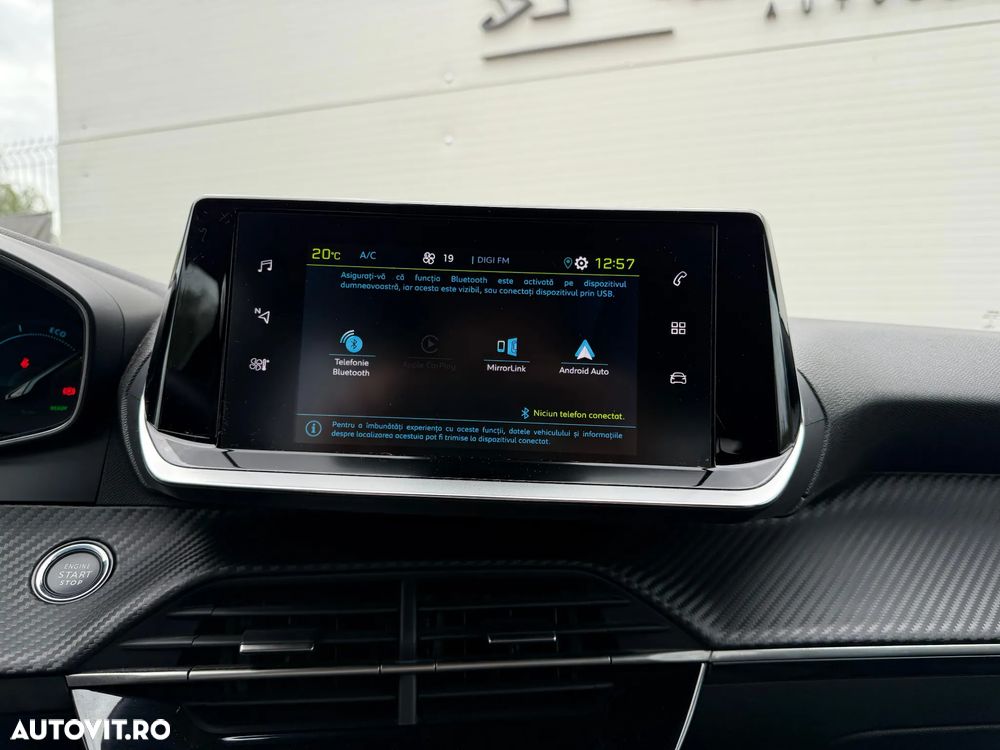 Peugeot 2008 e-2008 Allure Pack - 13