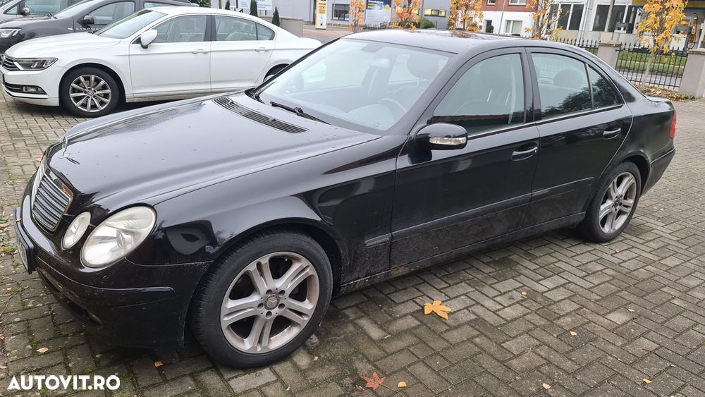 Mercedes-Benz E 200 KOMPRESSOR Elegance - 4