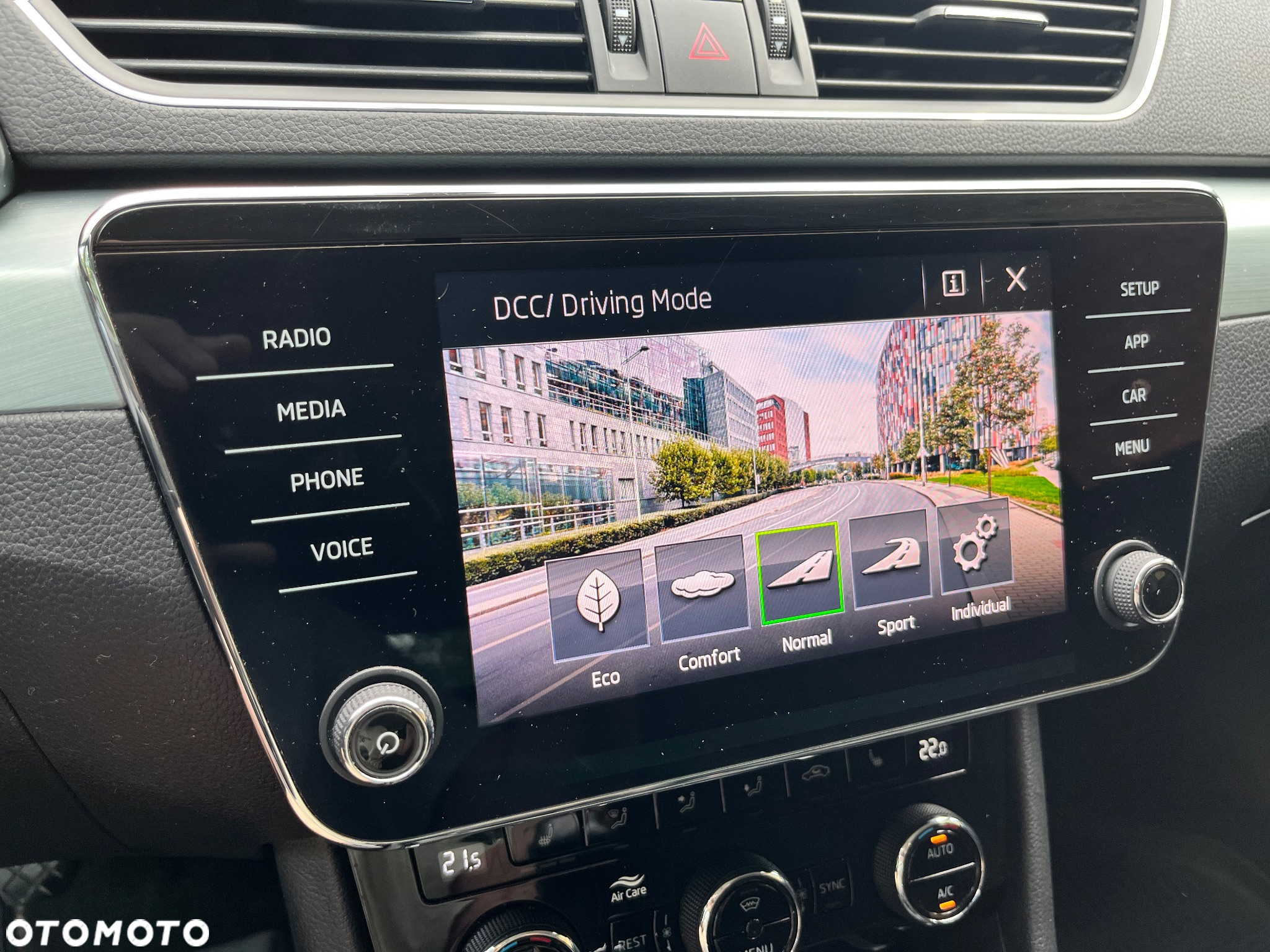 Skoda Superb 2.0 TDI Ambition - 29