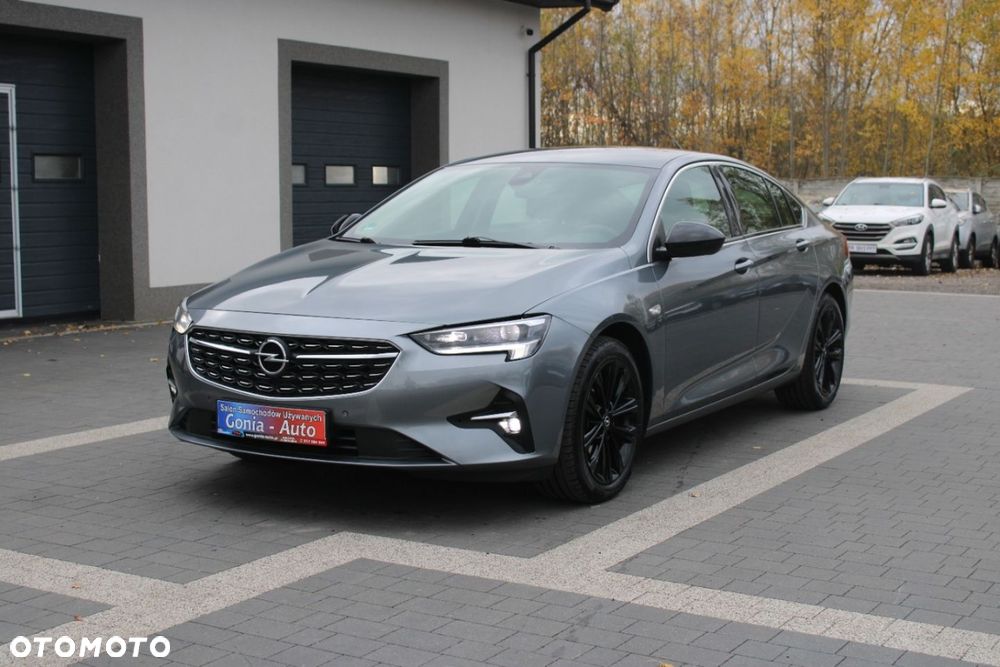 Opel Insignia - 2