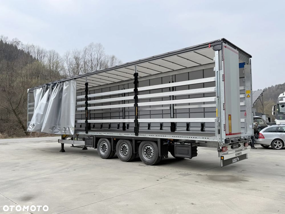 Schmitz Cargobull MEGA VARIOS - 12