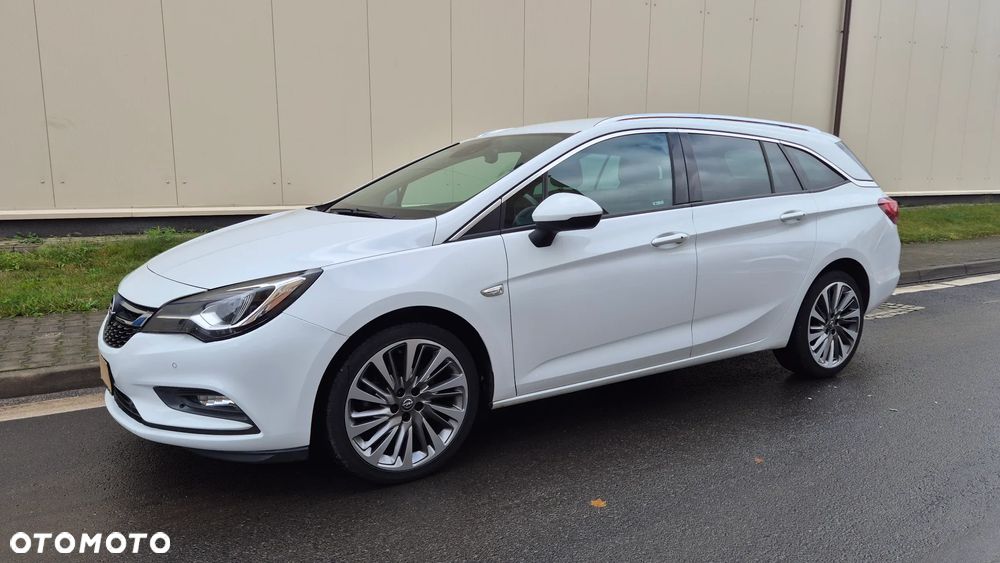 Opel Astra 1.6 BiTurbo D Start/Stop Ultimate - 2