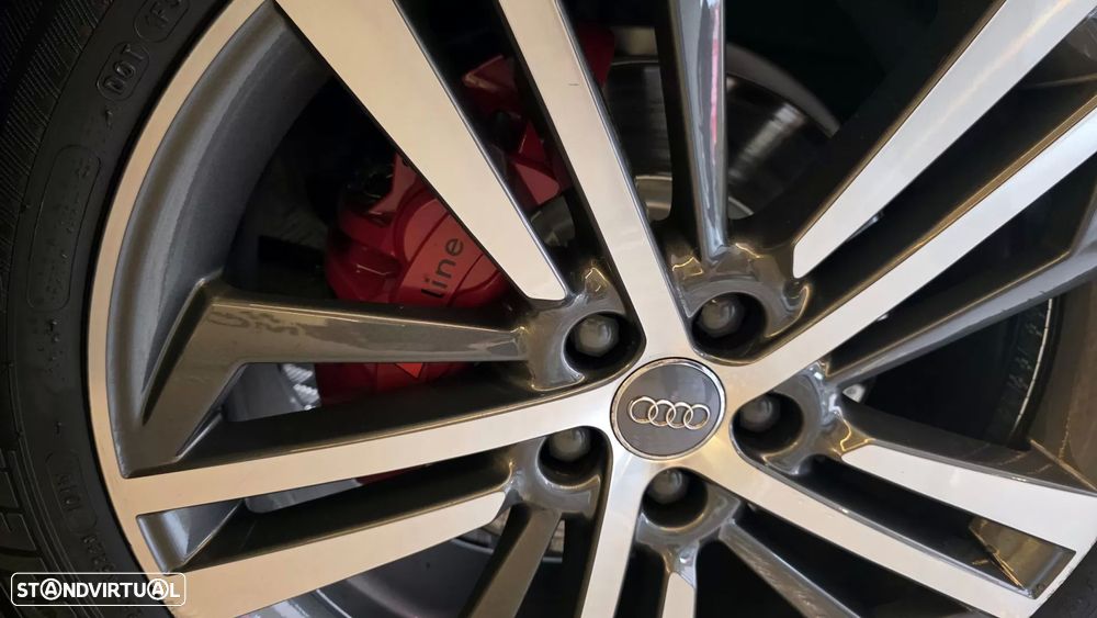 Audi Q5 40 TDI quattro S-line S-tronic - 38