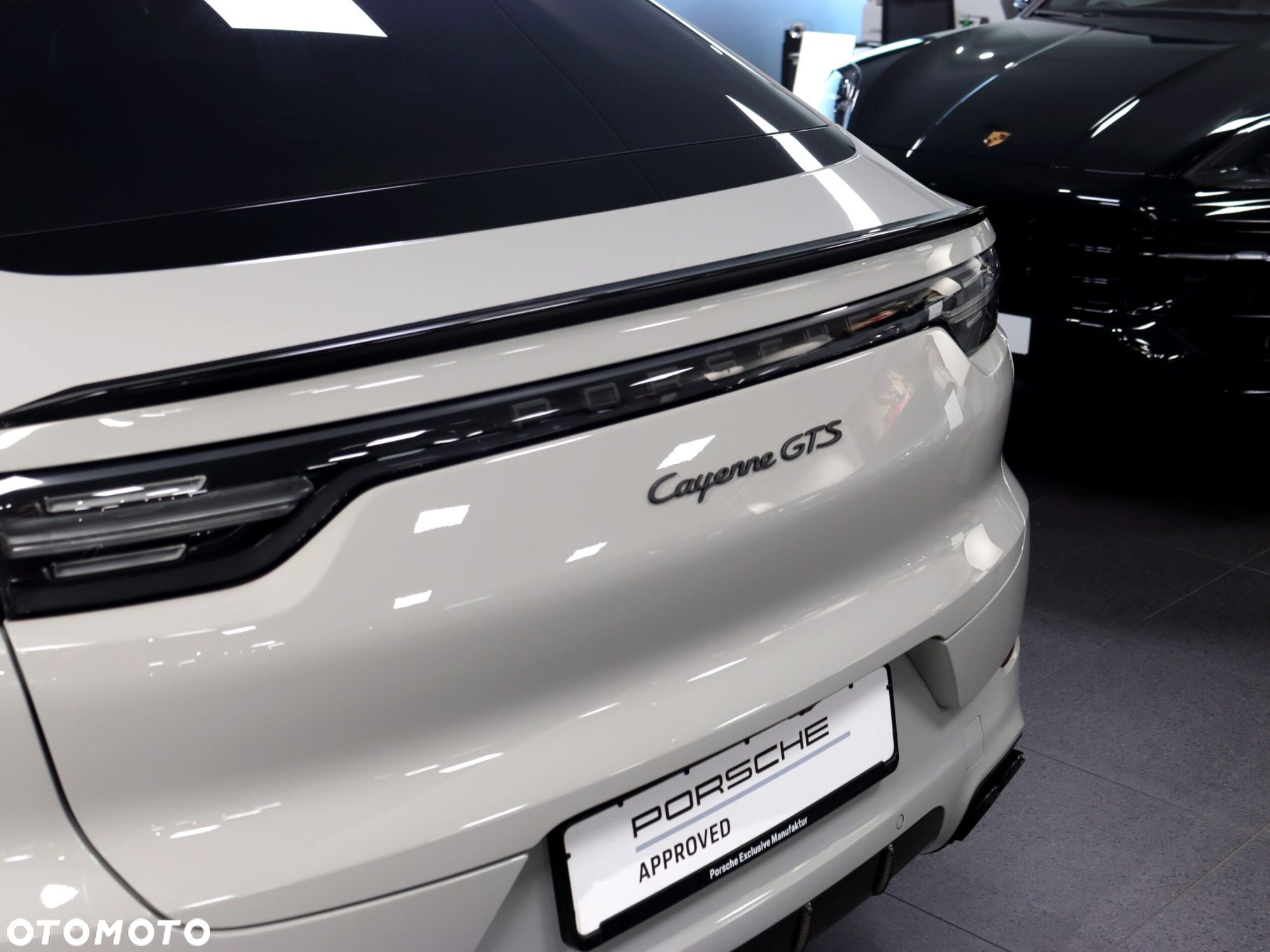 Porsche Cayenne Coupe GTS - 35
