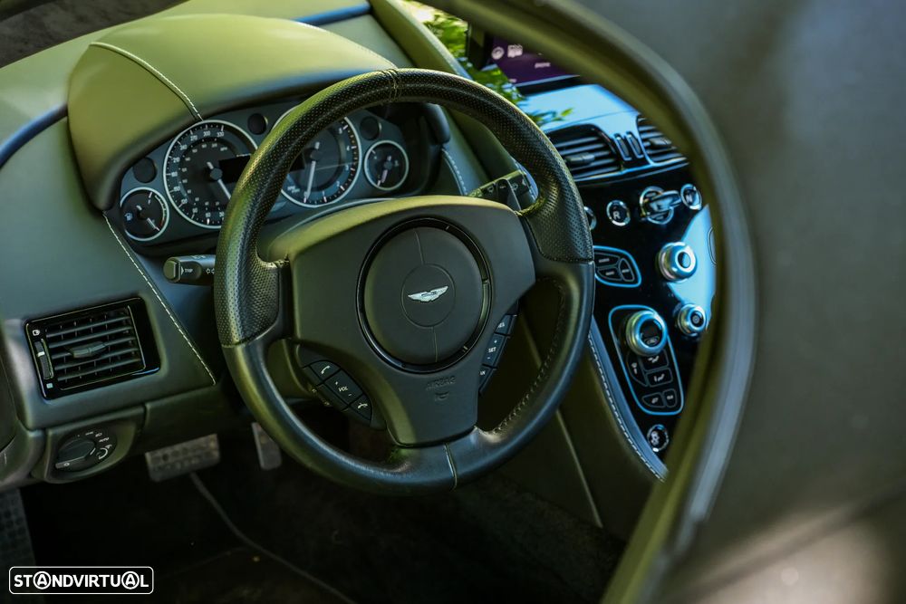Aston Martin Vantage Roadster V12 S Sportshift 3 - 27