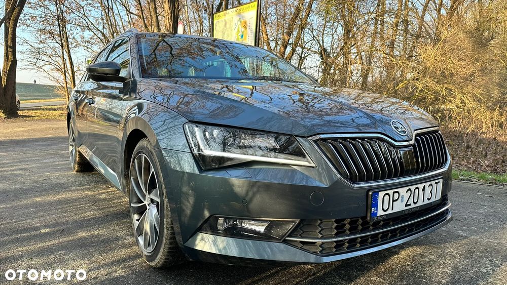 Skoda Superb 2.0 TDI SCR 4x4 L&K DSG - 3