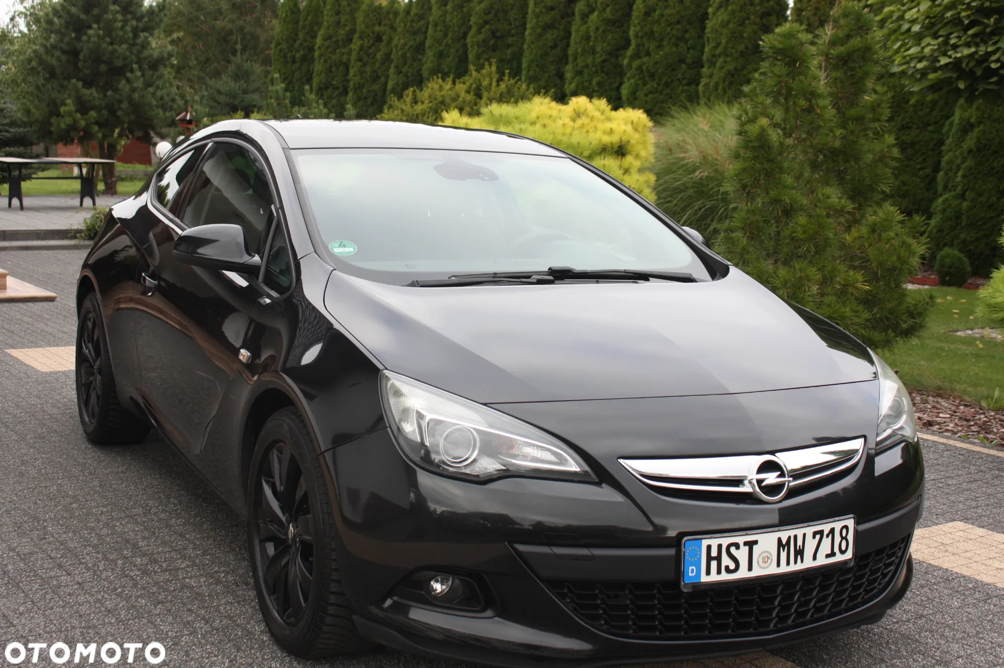 Opel Astra GTC 1.4 Active - 2