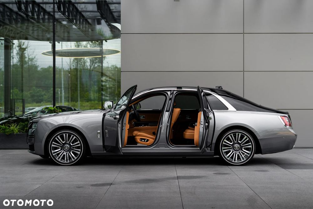 Rolls-Royce Ghost Standard - 4