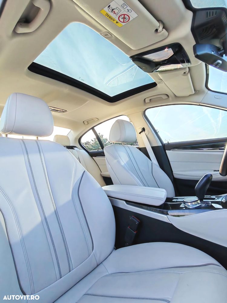 BMW Seria 5 520d Aut. Luxury Line - 24