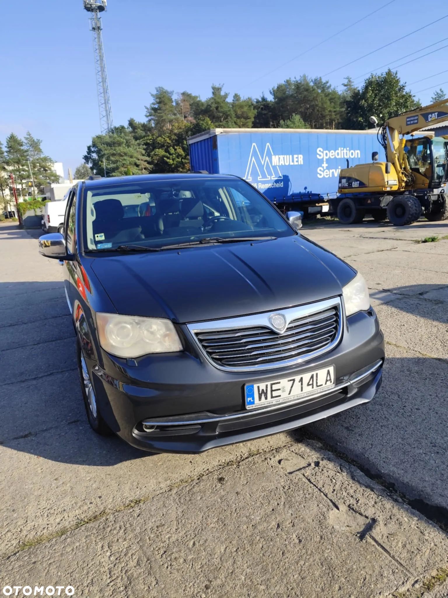 Lancia Voyager - 1
