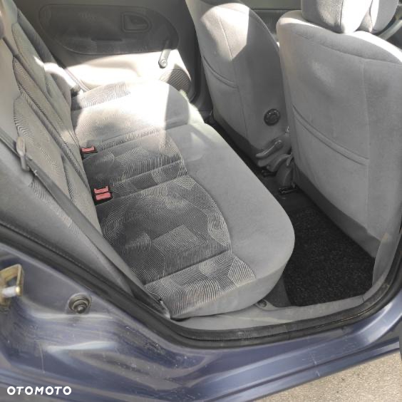 Renault Clio - 5